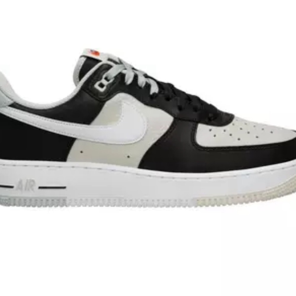 Nike Air Force 1 ’07 "Black/Light Silver/Phantom White" Men's Shoe Size 11 NIB